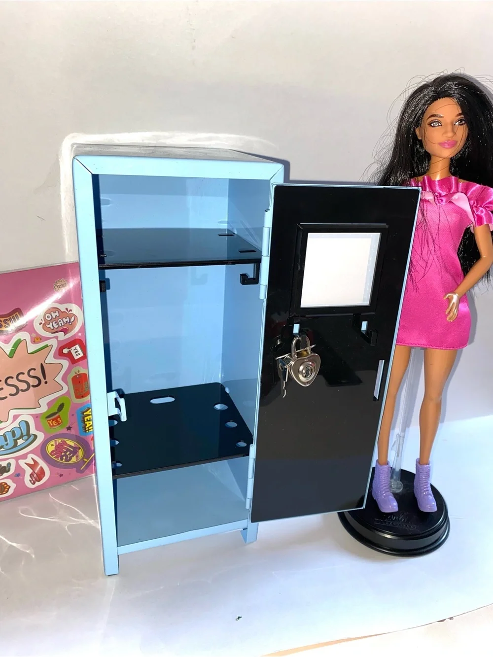 7 PC Back to School Bundle: Decorate-able Locker W/ Functioning Lock & Key &more